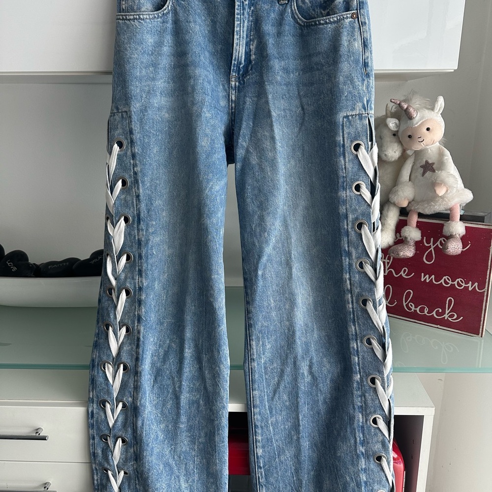 alice + olivia Reita mid-rise jeans side leg white ribbon size 29 - Picture 3 of 10